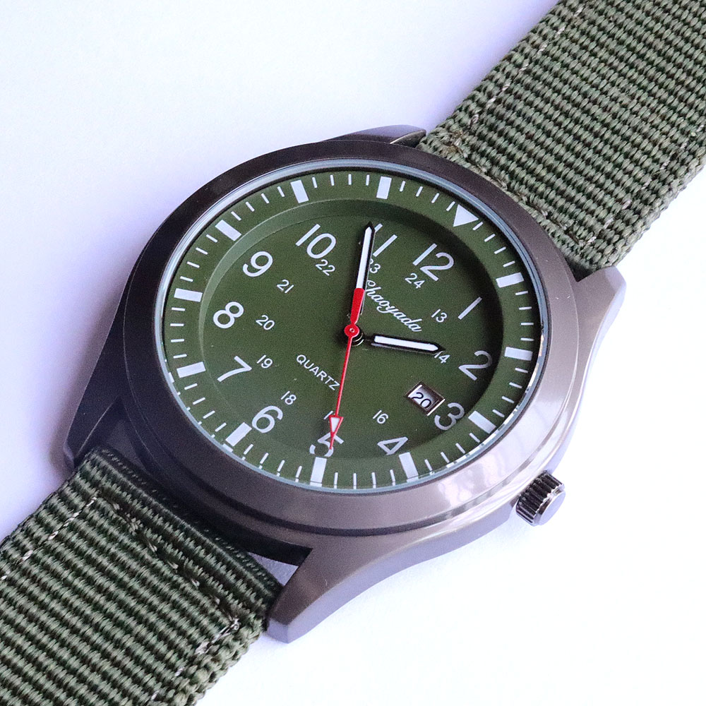 ساعة يد رجالية فاخرة بحركة كوا - مراجعة Canvas Strap Watch وسعره