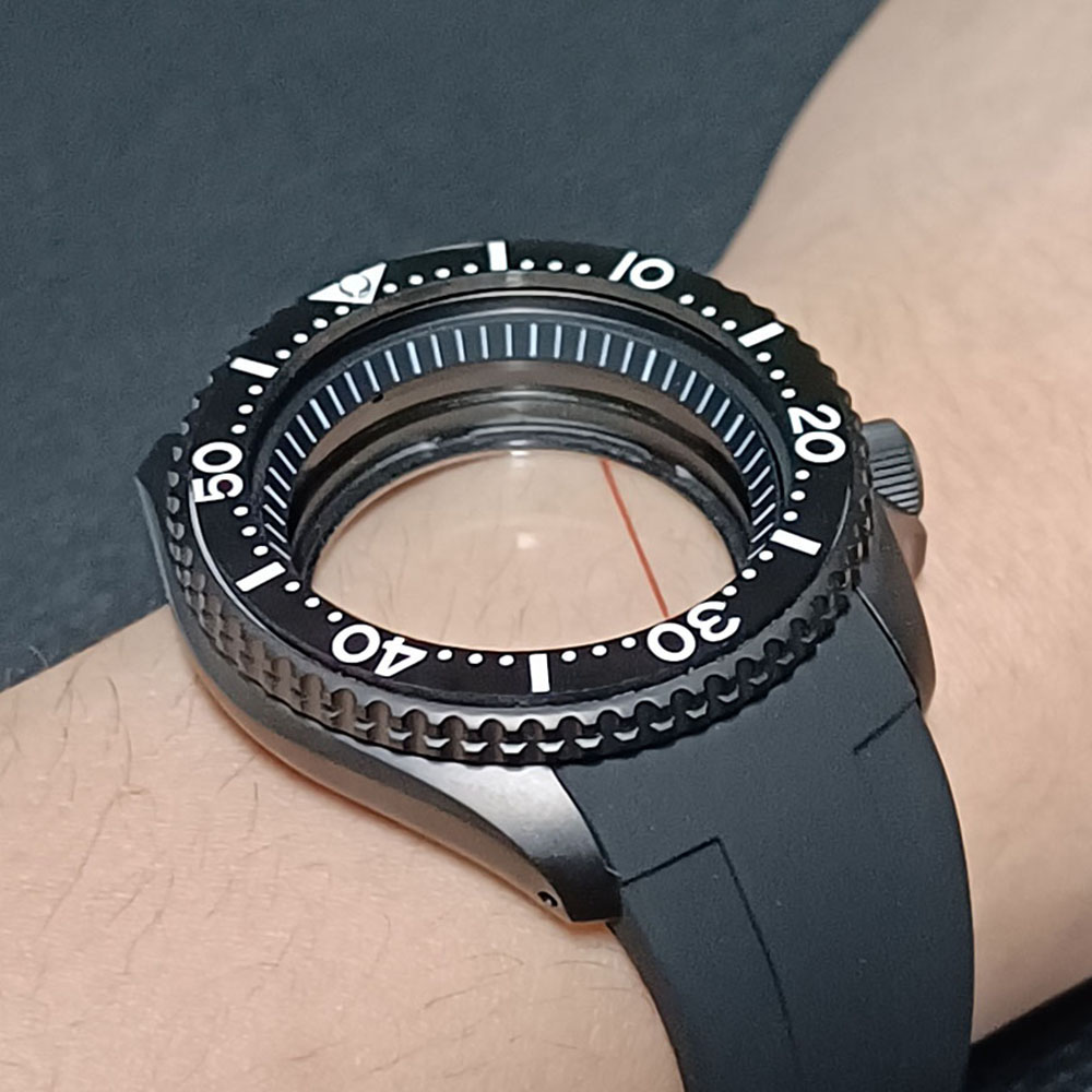 حافظة 42 مللي متر ساعات رجالية - مراجعة Seiko Watch 5 Sports وسعره