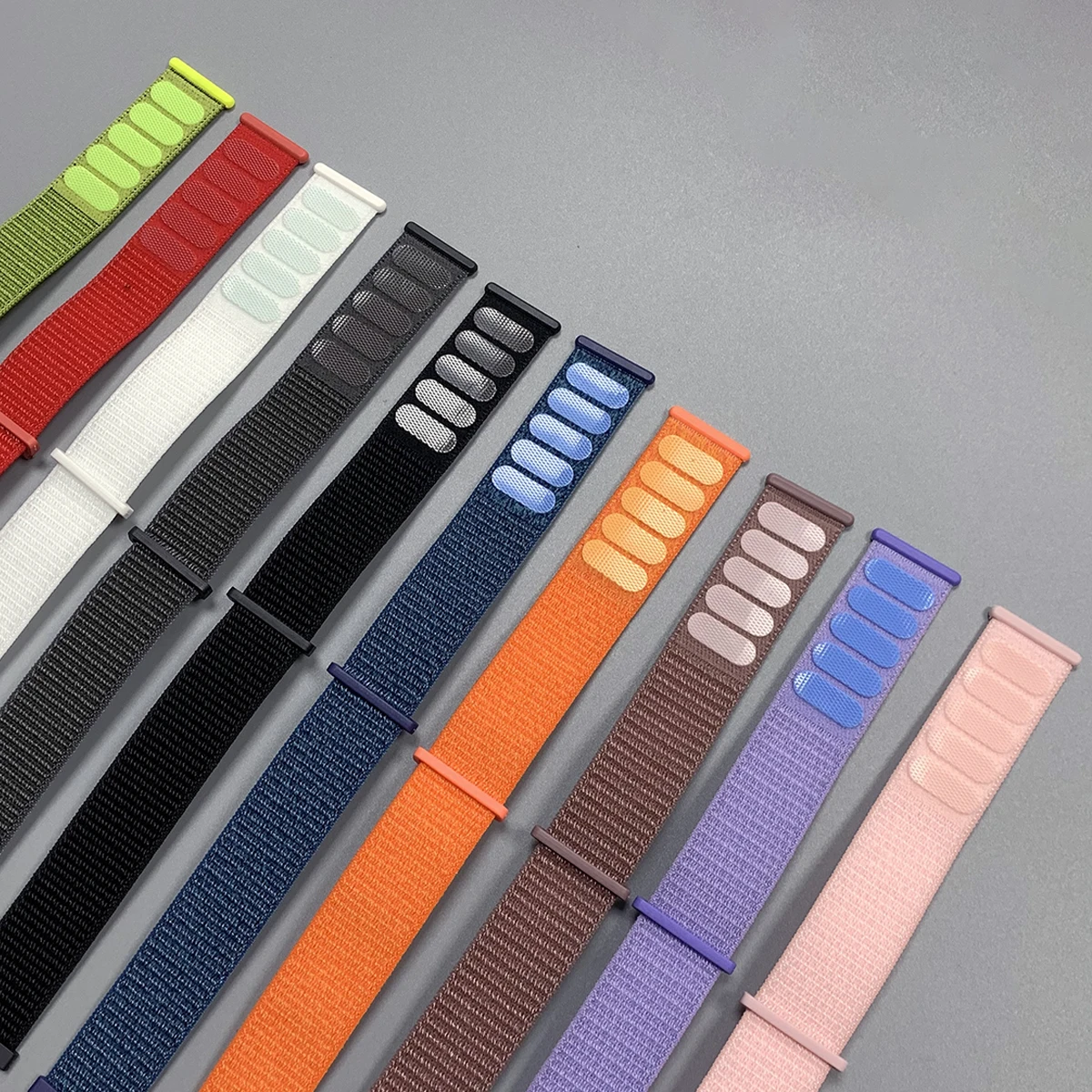حزام نايلون رياضي 22 مم لساعة  - مراجعة Sport Loop Velcro وسعره