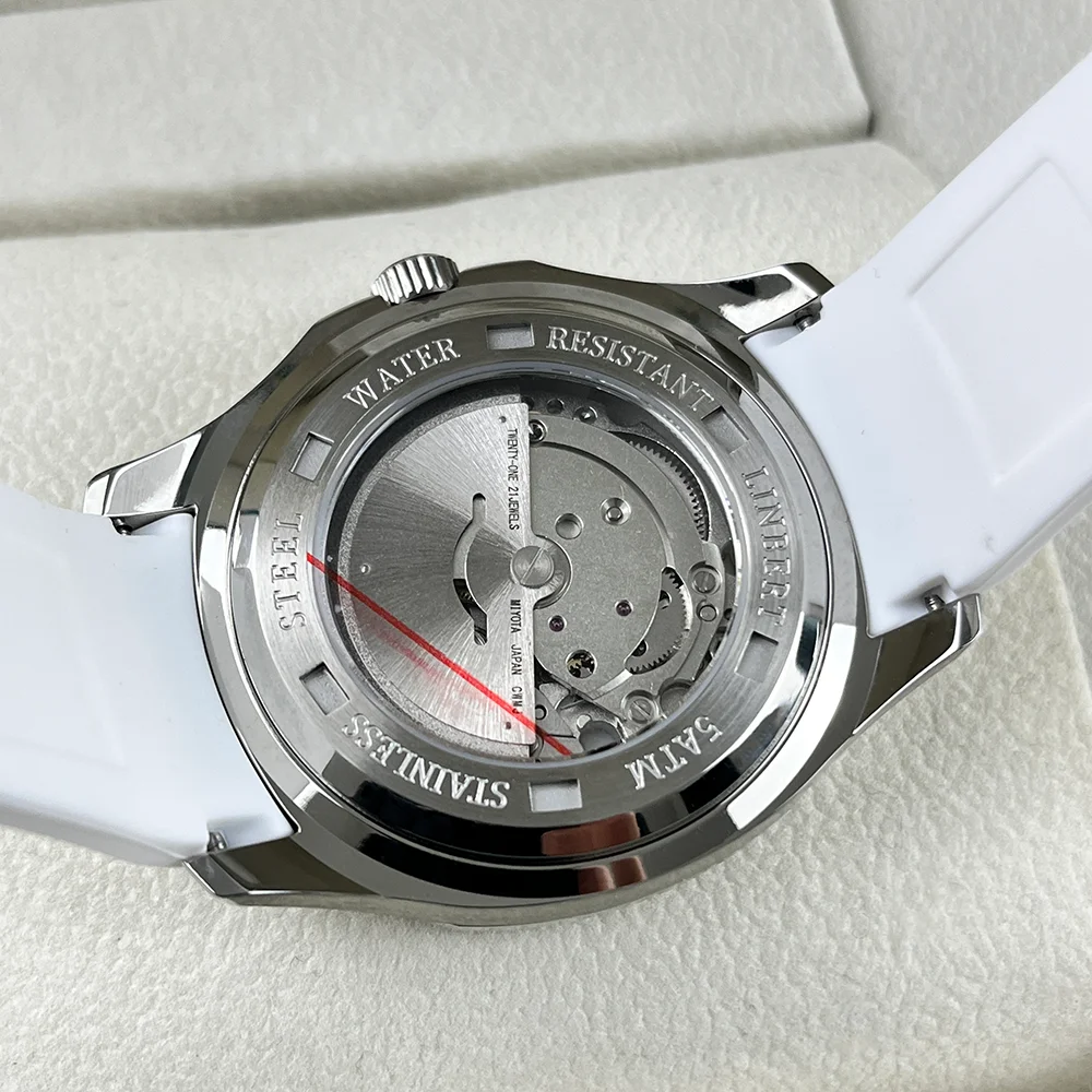 ساعة ميكانيكية رجالية فاخرة جد - مراجعة Patek Philippe Watch Aquanaut وسعره