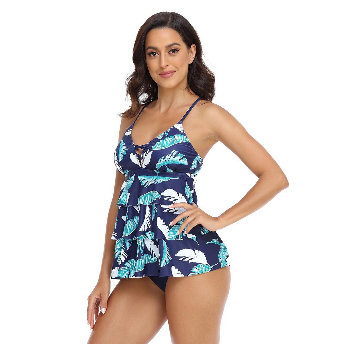 طقم بيكيني نسائي بطبعة أوراق ا - مراجعة Tropic Strap Vintage وسعره